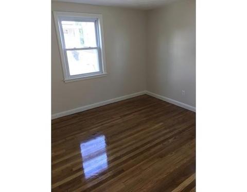 26 Ellsworth St, Everett, MA 02149 photo 14