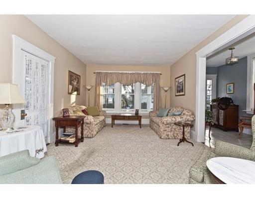 41 Spring St, Wakefield, MA 01880 photo 11
