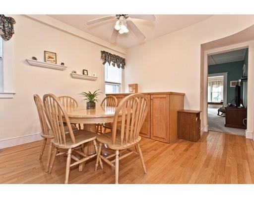 41 Spring St, Wakefield, MA 01880 photo 9