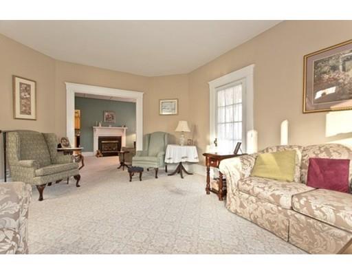41 Spring St, Wakefield, MA 01880 photo 13