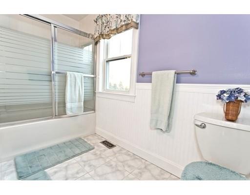 41 Spring St, Wakefield, MA 01880 photo 24