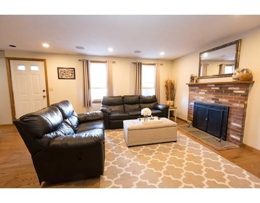 8 Walnut Ave, Natick, MA 01760 photo 3