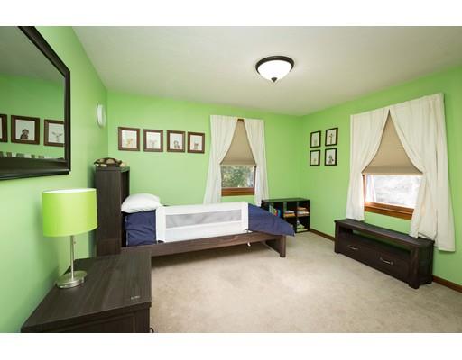8 Walnut Ave, Natick, MA 01760 photo 14