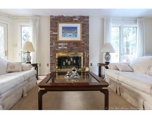 14 Wyncrest Cir, Andover, MA 01810 photo 4