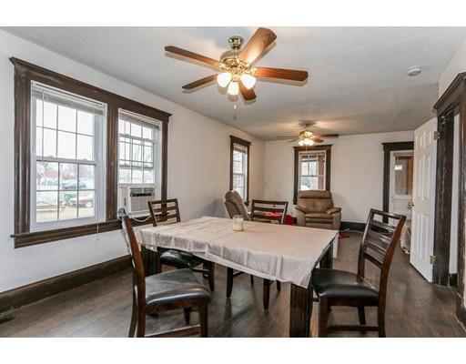 40 Raymond Ave, Chicopee, MA 01013 photo 7
