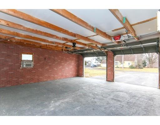 40 Raymond Ave, Chicopee, MA 01013 photo 23