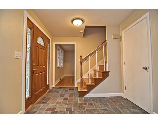 21 Seneca Dr, Danvers, MA 01923 photo 4