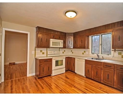 21 Seneca Dr, Danvers, MA 01923 photo 13