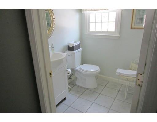 4 Blueberry Meadow Dr, Sutton, MA 01590 photo 14