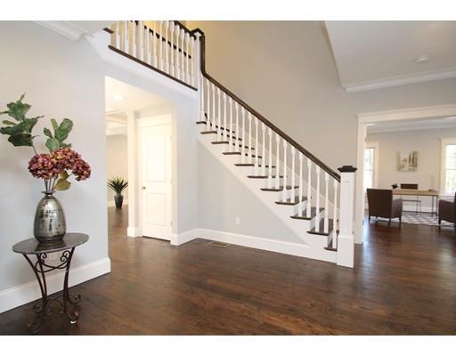 131 Beaver Rd, Reading, MA 01867 photo 2