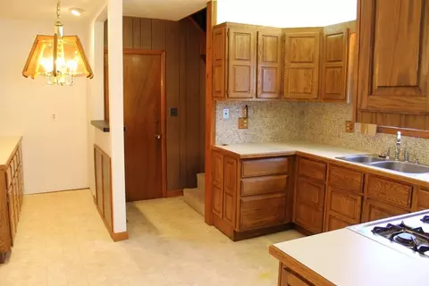 20-22 Avon St, Everett, MA 02149 photo 5