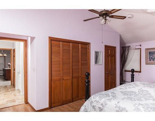 73 Brickett, Springfield, MA 01119 photo 16