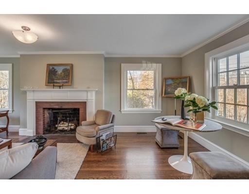 92 Bond St, Gloucester, MA 01930 photo 5