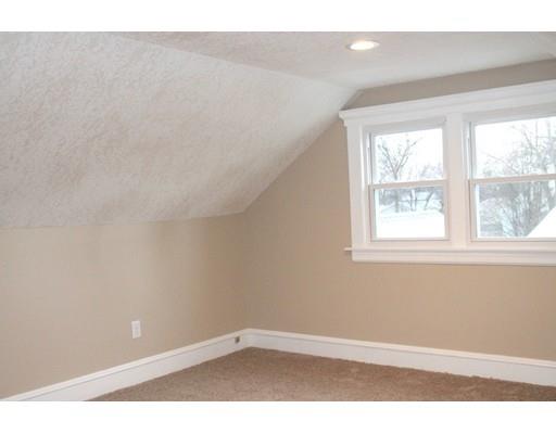 152 Gilbert Ave, Springfield, MA 01119 photo 25