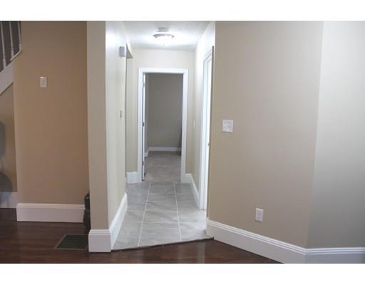 152 Gilbert Ave, Springfield, MA 01119 photo 8