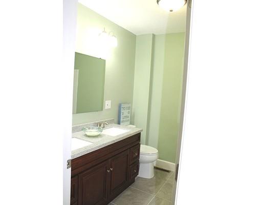152 Gilbert Ave, Springfield, MA 01119 photo 16