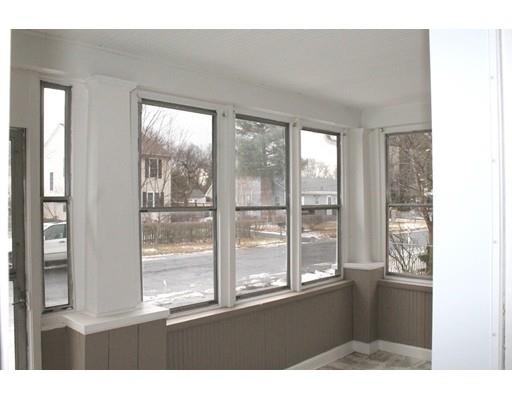 152 Gilbert Ave, Springfield, MA 01119 photo 7