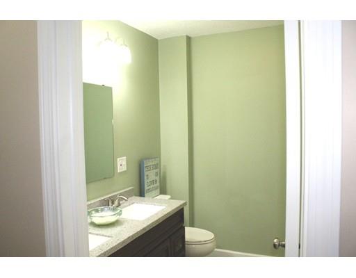152 Gilbert Ave, Springfield, MA 01119 photo 17