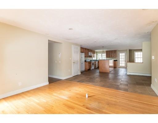 59 Oldfield Dr, Hanover, MA 02339 photo 9