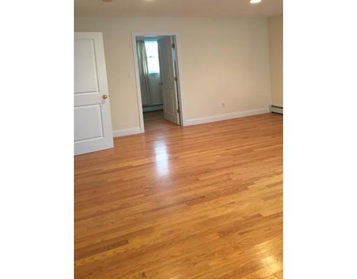 7 Tocci Path, Newton, MA 02459 photo 2