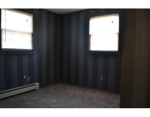 21 Meade St, Wareham, MA 02571 photo 4