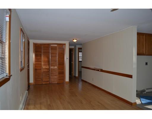 21 Meade St, Wareham, MA 02571 photo 8