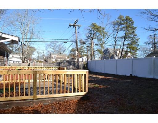 21 Meade St, Wareham, MA 02571 photo 11