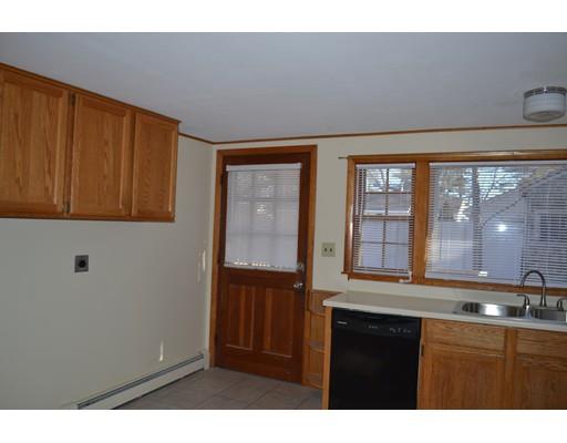 21 Meade St, Wareham, MA 02571 photo 6