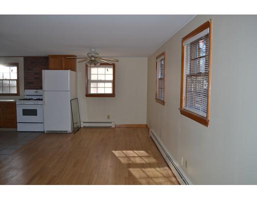 21 Meade St, Wareham, MA 02571 photo 7