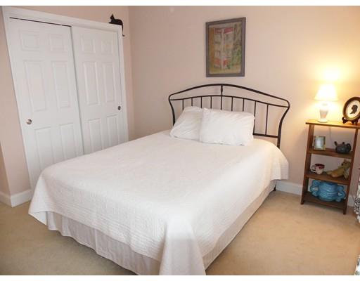 11 Cobblestone Rd, Pelham, NH 03076 photo 21