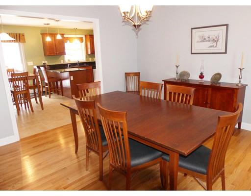11 Cobblestone Rd, Pelham, NH 03076 photo 15