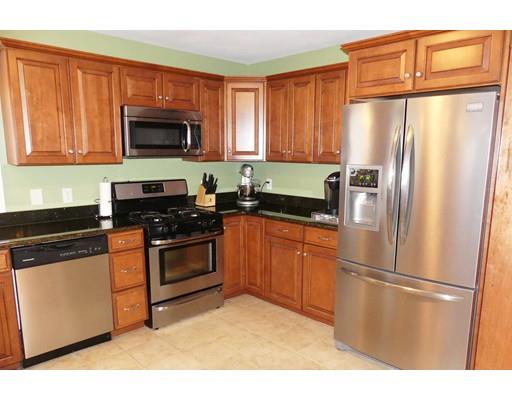 11 Cobblestone Rd, Pelham, NH 03076 photo 10