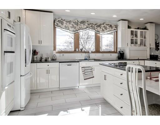 11 Ellery St, Gloucester, MA 01930 photo 8