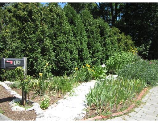 17 Whipple St, Danvers, MA 01923 photo 11