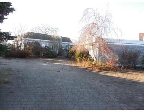 8 Rollins Way, Wareham, MA 02558 photo 1