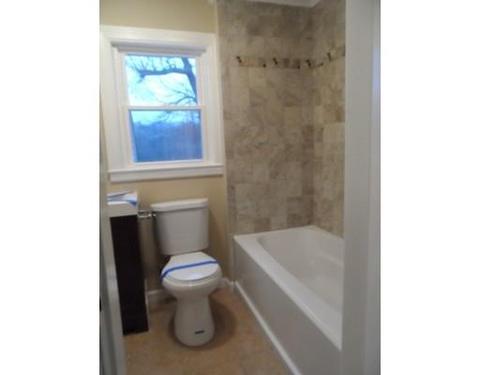 149 Ludlow St, Worcester, MA 01603 photo 5