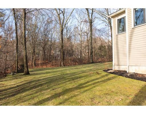 14 Eisenhower Cir, Wellesley, MA 02482 photo 22