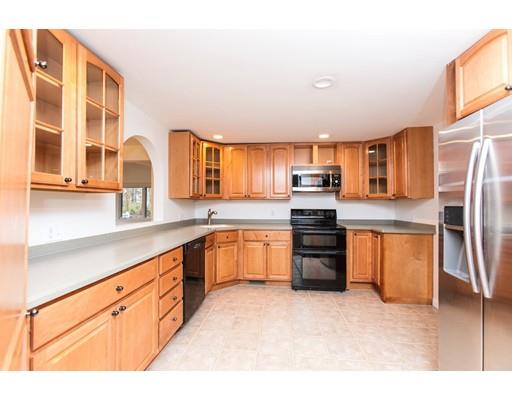 14 Eisenhower Cir, Wellesley, MA 02482 photo 6