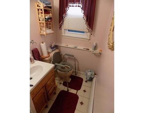 141 Manchester St, Fall River, MA 02721 photo 8