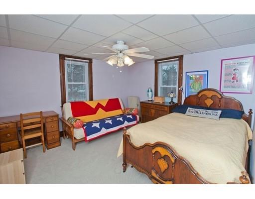 79 Maple Ter, West Springfield, MA 01089 photo 11