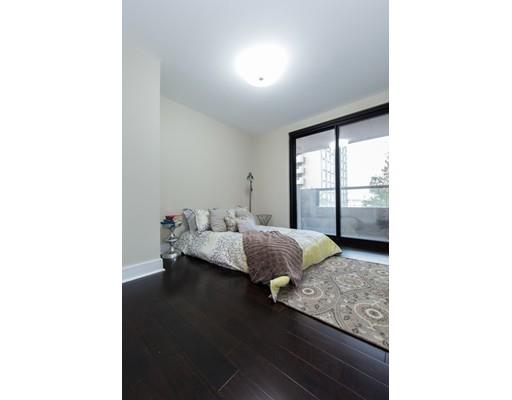  65 E India Row #2C, Boston, MA 02110 photo 11