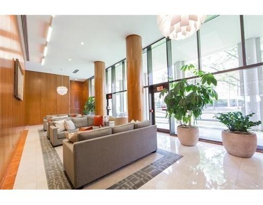  65 E India Row #2C, Boston, MA 02110 photo 23