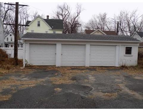 960 Chicopee St, Chicopee, MA 01013 photo 5