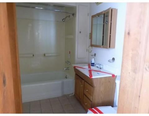 960 Chicopee St, Chicopee, MA 01013 photo 13