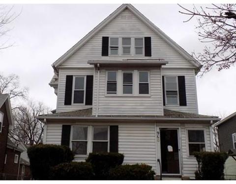 960 Chicopee St, Chicopee, MA 01013 photo 4