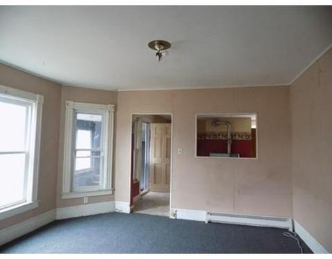 960 Chicopee St, Chicopee, MA 01013 photo 12