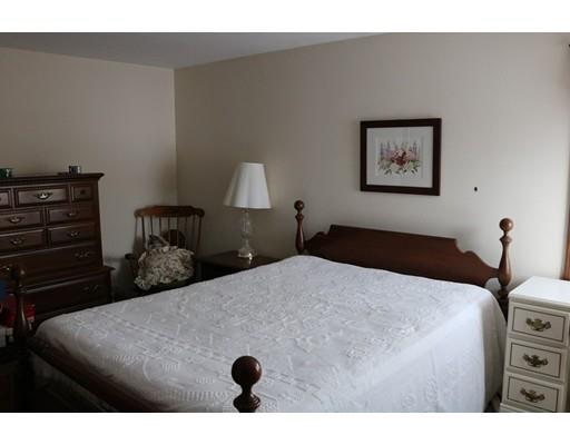 41 Mark St, Chicopee, MA 01020 photo 12