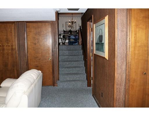 41 Mark St, Chicopee, MA 01020 photo 15