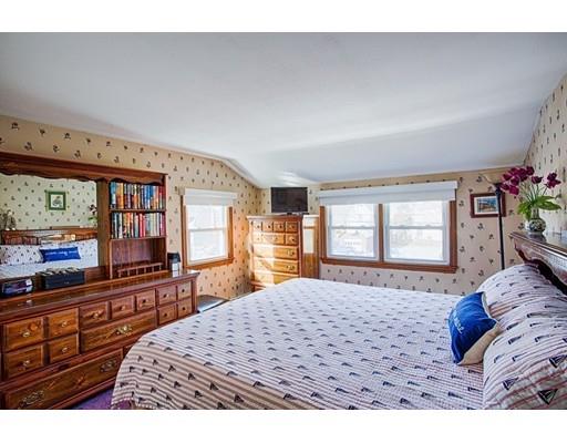 19 Fowler St, Danvers, MA 01923 photo 12