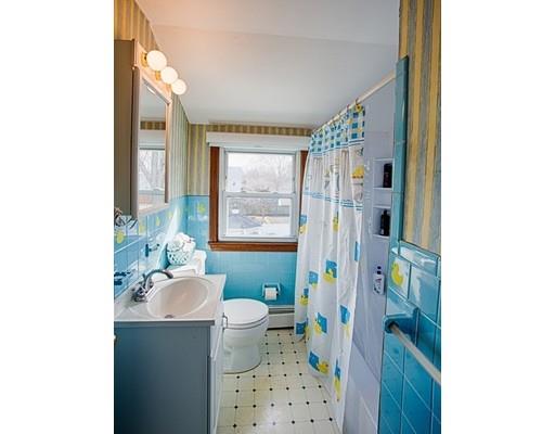 19 Fowler St, Danvers, MA 01923 photo 14